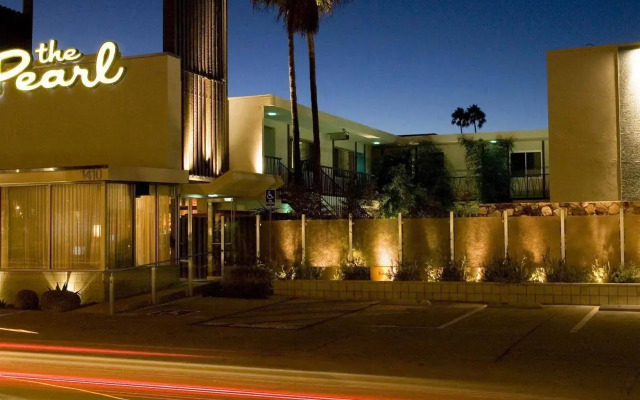 The Pearl Hotel