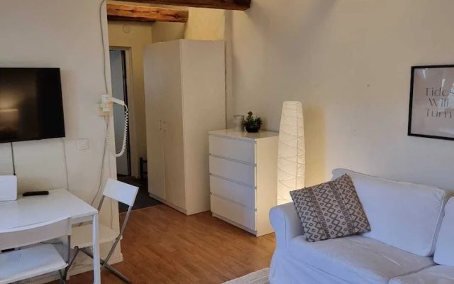 Stockholm City Chic-1-bedroom Loft for 3