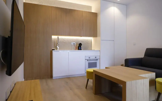 Medina Homes Puente Romano