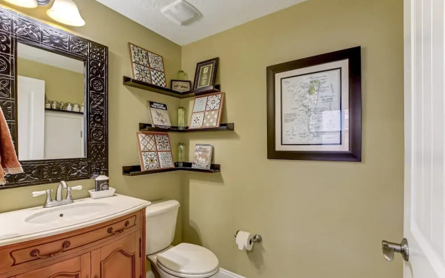 2152 Cape Sound 2 Bedroom Townhouse by RedAwning