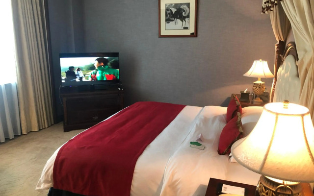 Grand Noble Hotel