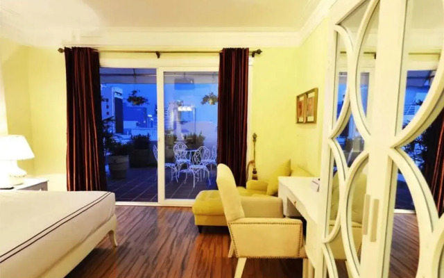 Mayana Hotel