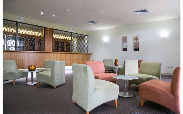 Sky Gardens Sunset River View Netflix Wine Parking – Lobby – Perth