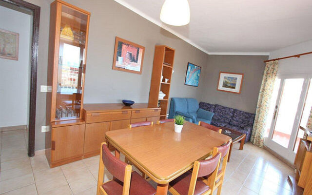 Apartamentos Sol y Mar Segur