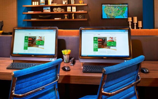 Courtyard Cleveland Airport North