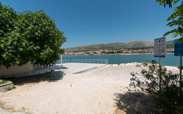 Studio Apartman Duje