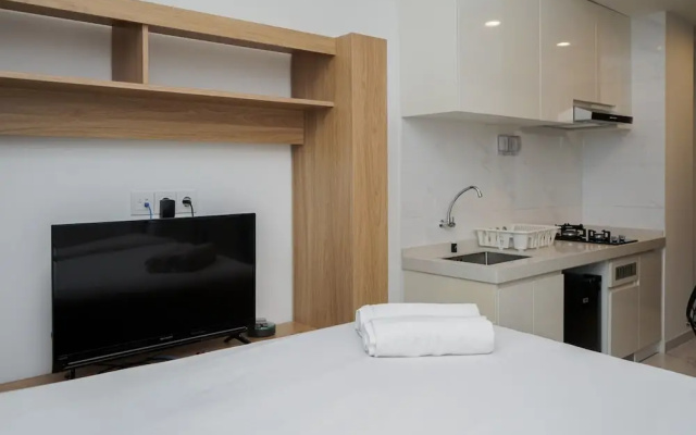 Elegant And Comfortable Studio Sky House Bsd Apartment