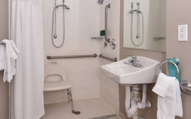 SpringHill Suites Charlotte Ballantyne