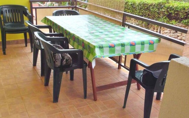 Floral Apartments Yazzy 1