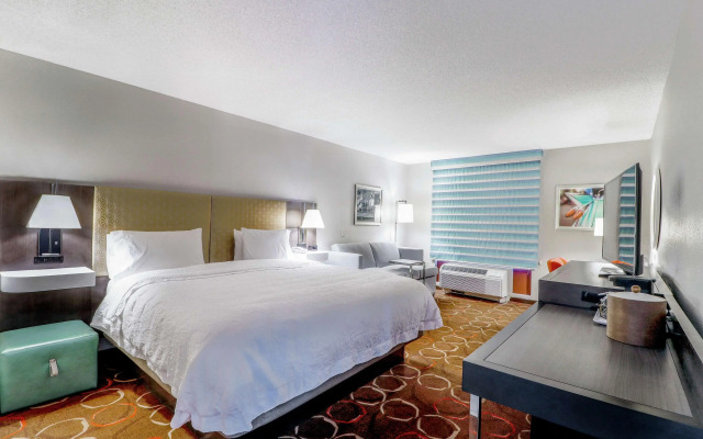 Hampton Inn Tropicana