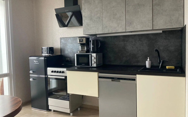 Серебряный век на улице Каштановая 7