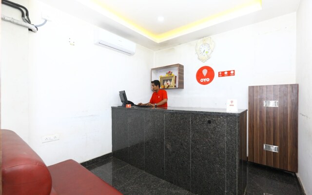 Capital O 9259 The Redfox Hotel