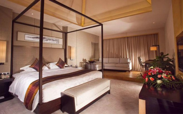 Heyuan Mels Welton Evergreen Lake Hotel