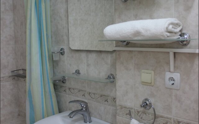 Dream Hotel & Apartments
