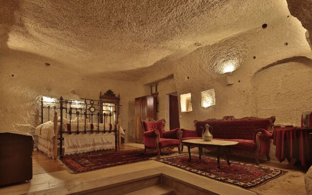 Village Cave House Hotel