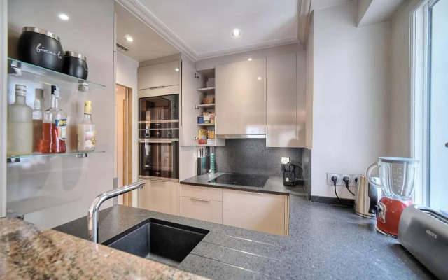 IMMOGROOM - 2 BR - Air conditioning - Wifi - Terrace - Common parking