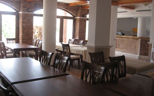 Levantin Inn