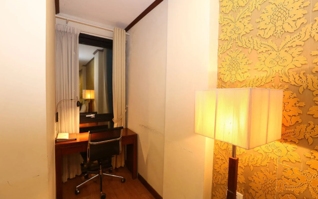 Sunset Westlake Hanoi Hotel