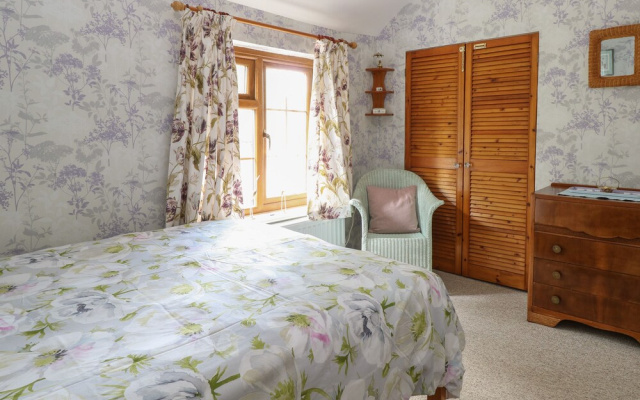 Willow Cottage