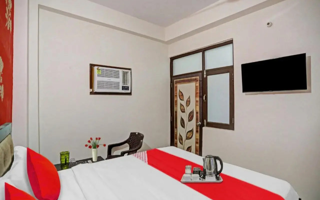 OYO Flagship 70173 A One Hotel