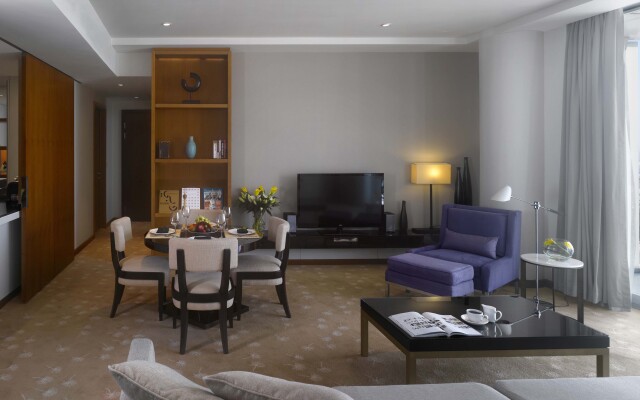 InterContinental Residence Suites Dubai Festival City, an IHG Hotel