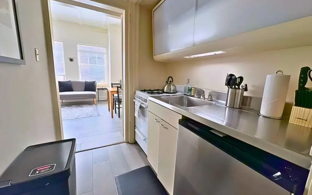 Cozy Gold Coast Studio - SP 1203