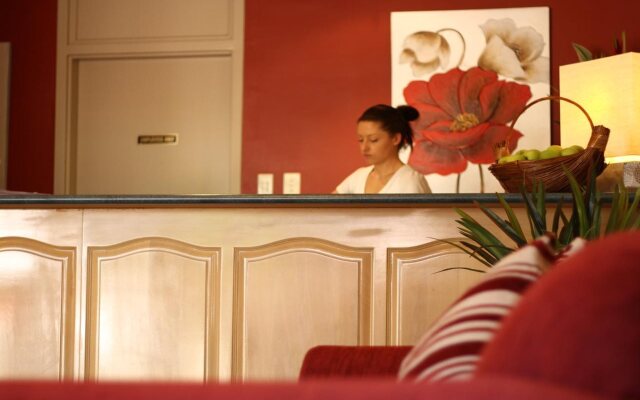 Adelaide International Motel