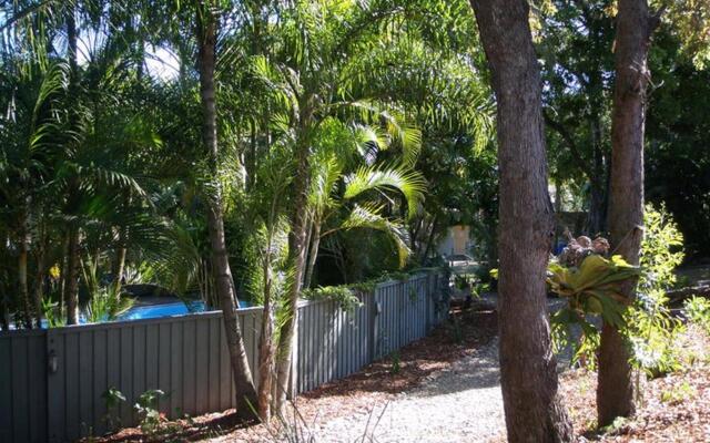 Nomads Noosa Backpackers Hostel