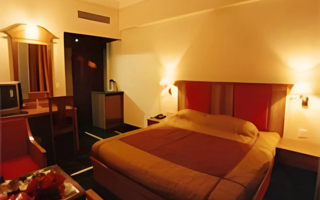 Hotel Raj Vilas Place – Guest Rooms – Bikaner