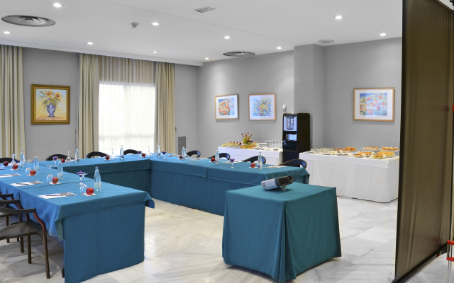 Отель TRH La Motilla