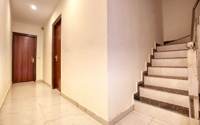 Hotel Midway by OYO Rooms