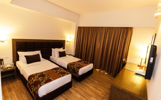OYO Premium Vastrapur Lake