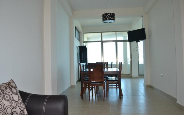 La Vista San Lorenzo Suites