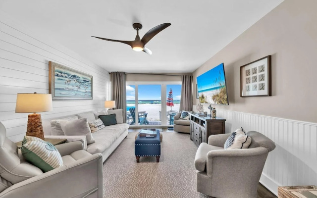 Pirate Cove Villas #111