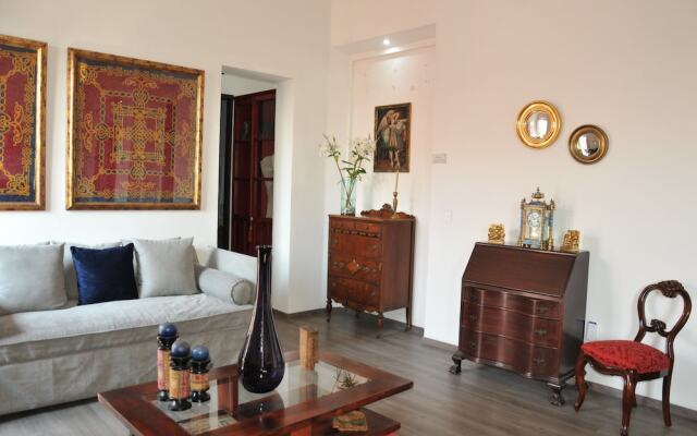 Historical Downtown Luxury