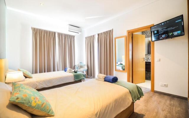 Vila Vale Mouro by OCvillas