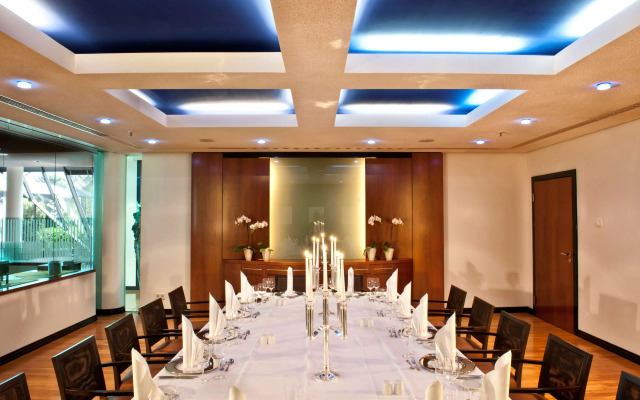 Radisson Blu Park Hotel & Conference Centre