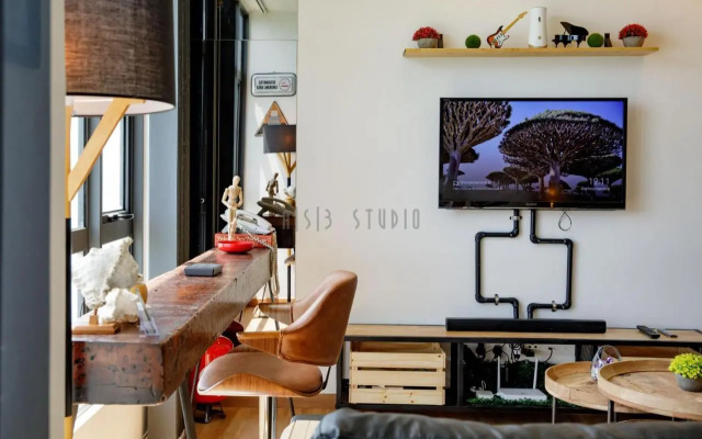 AISI3 Studio Seaview at Tanjung Lumpur