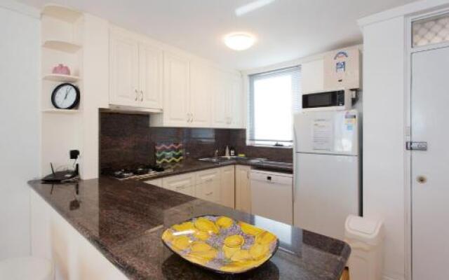 Ocean Breeze Apartment