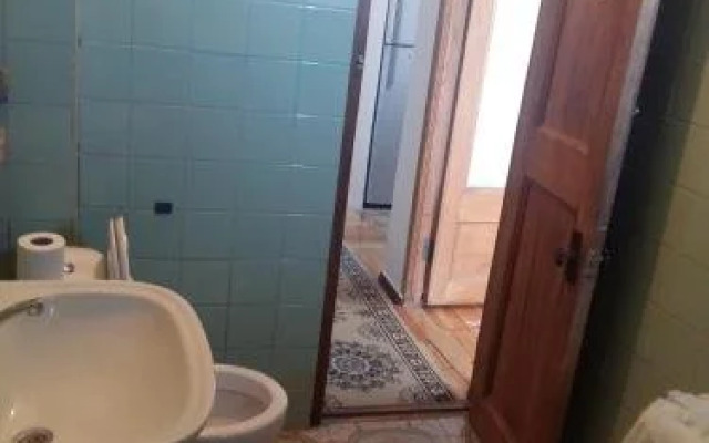 Batumi Golden Fish Bakuri