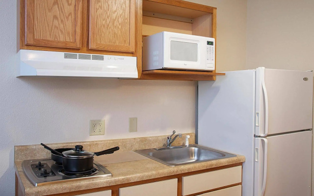 Extended Stay America Select Suites - Oklahoma City - Del City