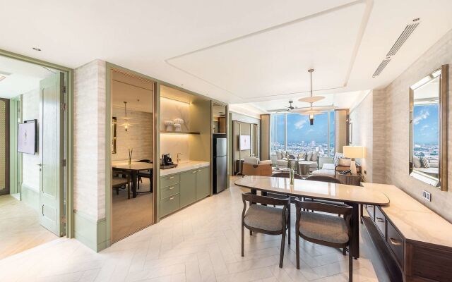 Eastin Grand Hotel Phayathai