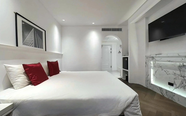 Elizabeth Hotel