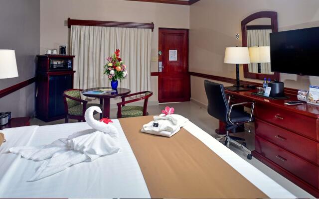 Best Western Plus Belize Biltmore Plaza