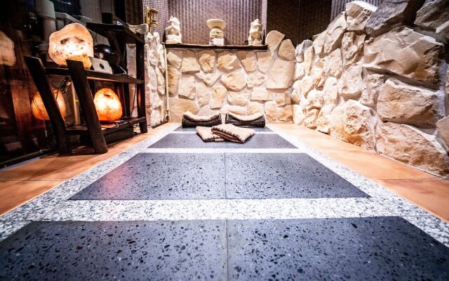 Petit Bali Ikebukuro - Adults Only