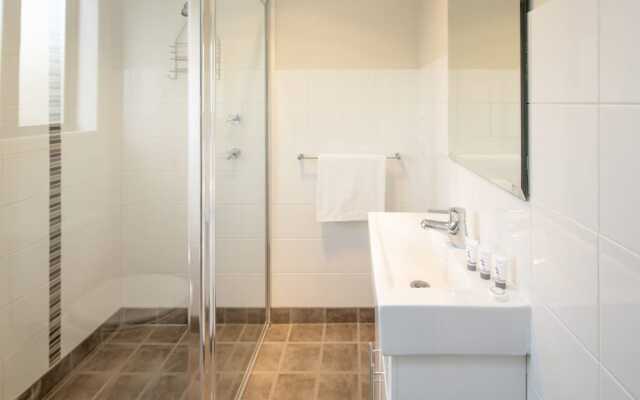Eclipse 5- Spacious Townhouse