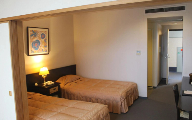 The Gran Resort Elegante Atami – Guest Rooms – Atami