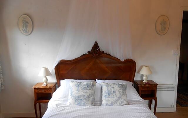 Chat Noir Gite et Chambre D'Hotes