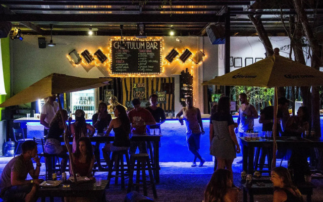 Che Tulum Hostel & Bar