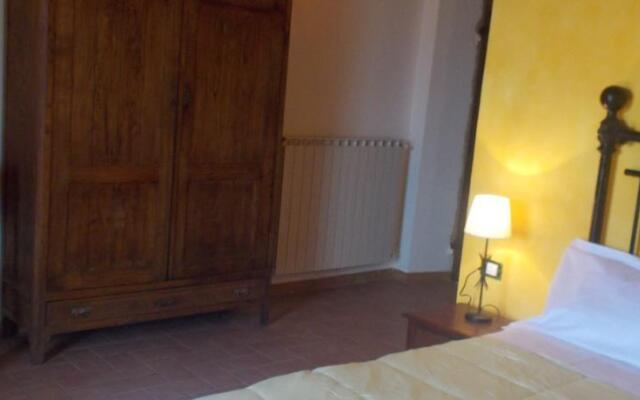 Casale Luna Tra Gli Ulivi